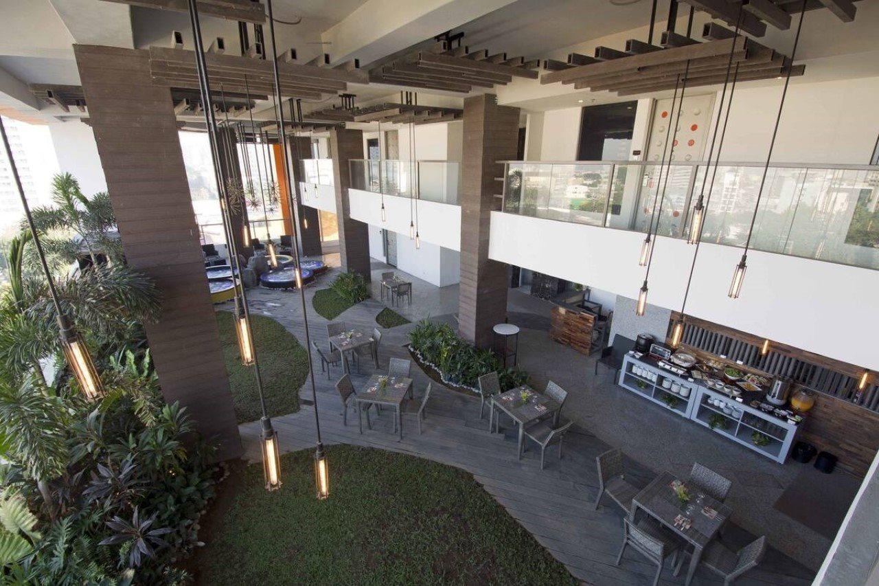 Hive Hotel Quezon City Kültér fotó