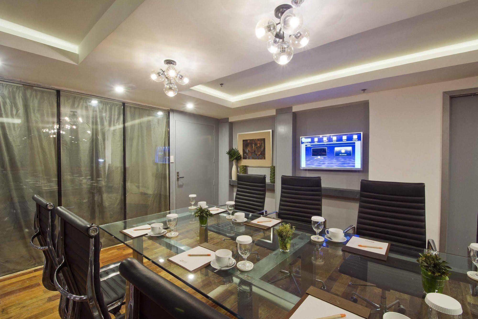 Hive Hotel Quezon City Kültér fotó